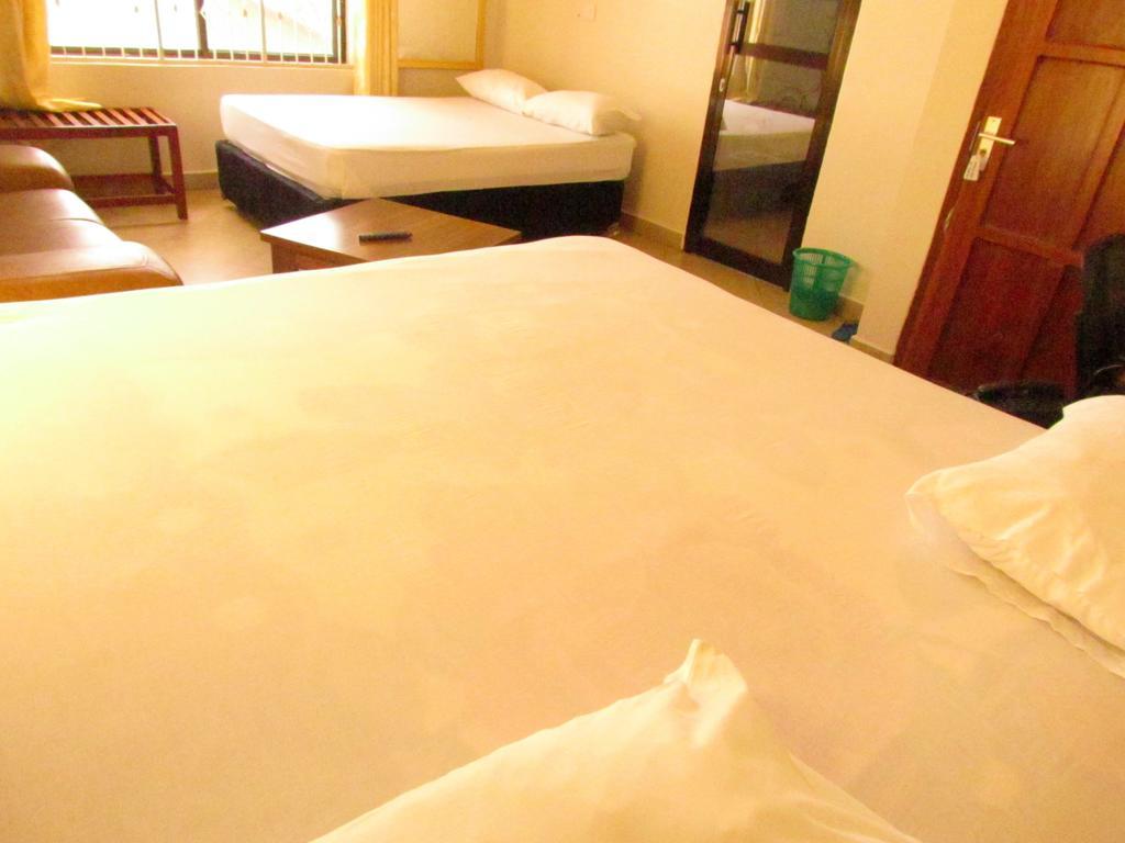 Fq Hotel Limited Dar es Salaam Room photo
