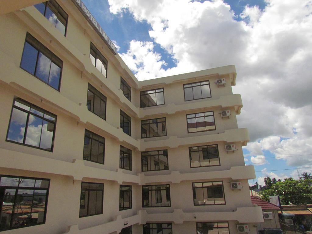 Fq Hotel Limited Dar es Salaam Room photo