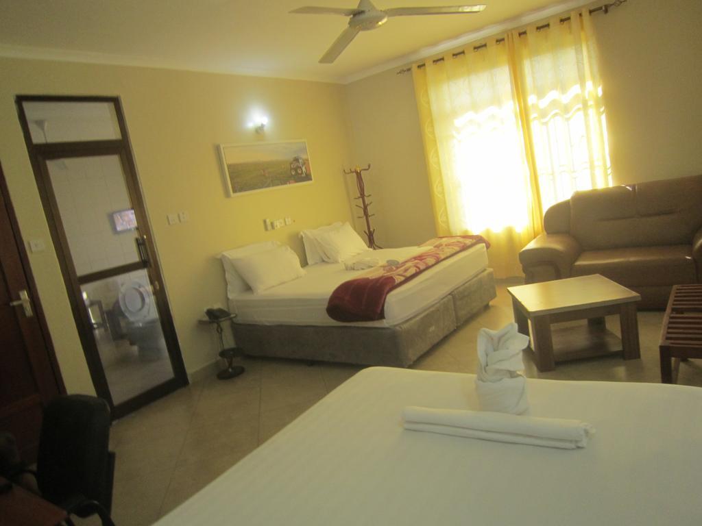 Fq Hotel Limited Dar es Salaam Exterior photo